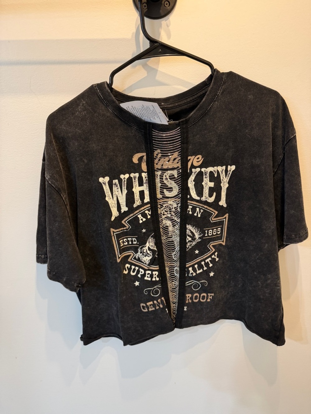 Vintage-Style Black Graphic Cropped Tee - Whiskey Print